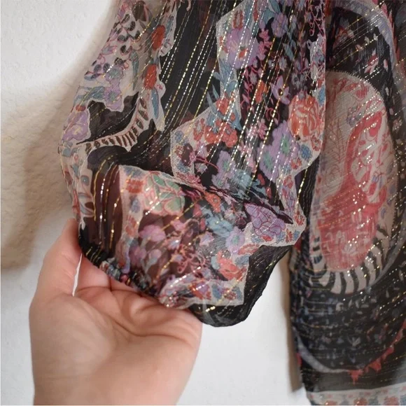 TUCKER Bergdorf Goodman Boho 100% Silk Button Down Sheer Blouse Metallic Size S - Picture 7 of 11
